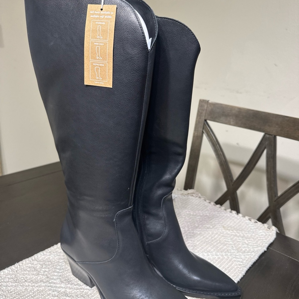 Dolce Vita Black Heeled Boots ,wide calf - Picture 5 of 5